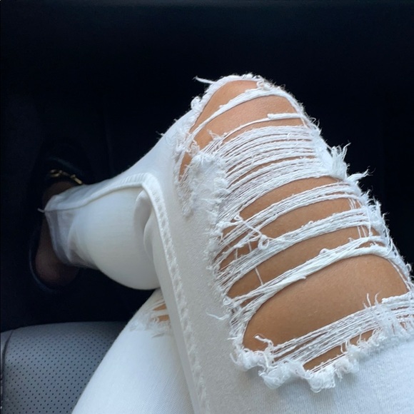 Meet your Posher, Victoria - Picture 1 of 1